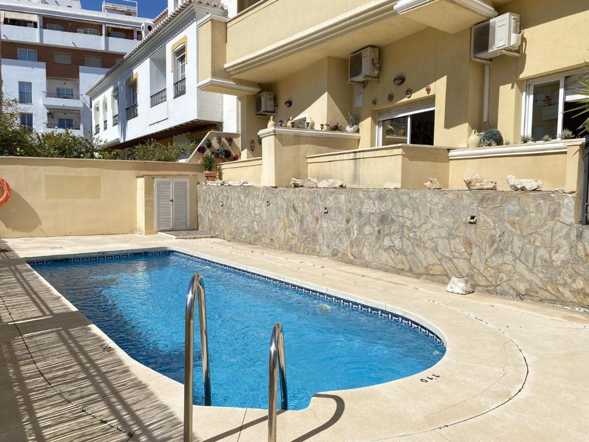 Triton Apartments Casasol Nerja Luaran gambar