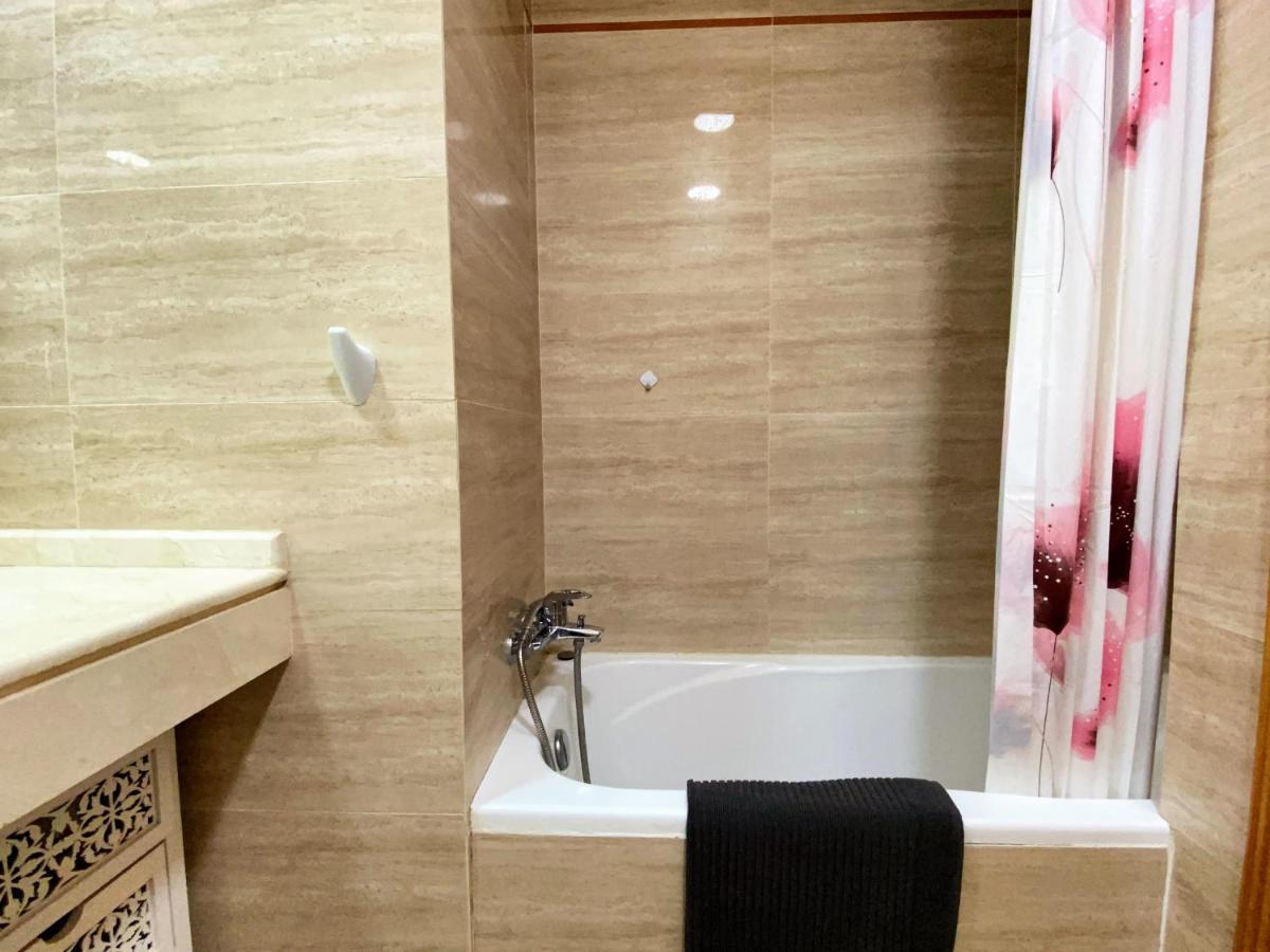 Triton Apartments Casasol Nerja Luaran gambar