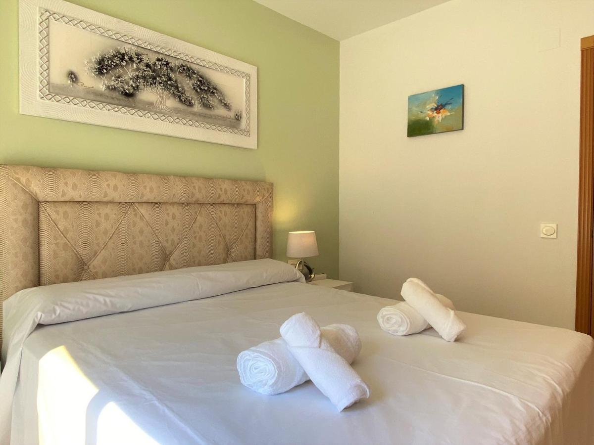 Triton Apartments Casasol Nerja Luaran gambar
